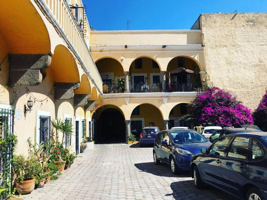Lindo Departamento Centrico Con Estacionamiento Apartment Puebla Luaran gambar